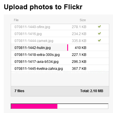 Seznam souborů a celkový průběh uploadu